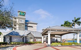 La Quinta Inn And Suites Fort Lauderdale Airport