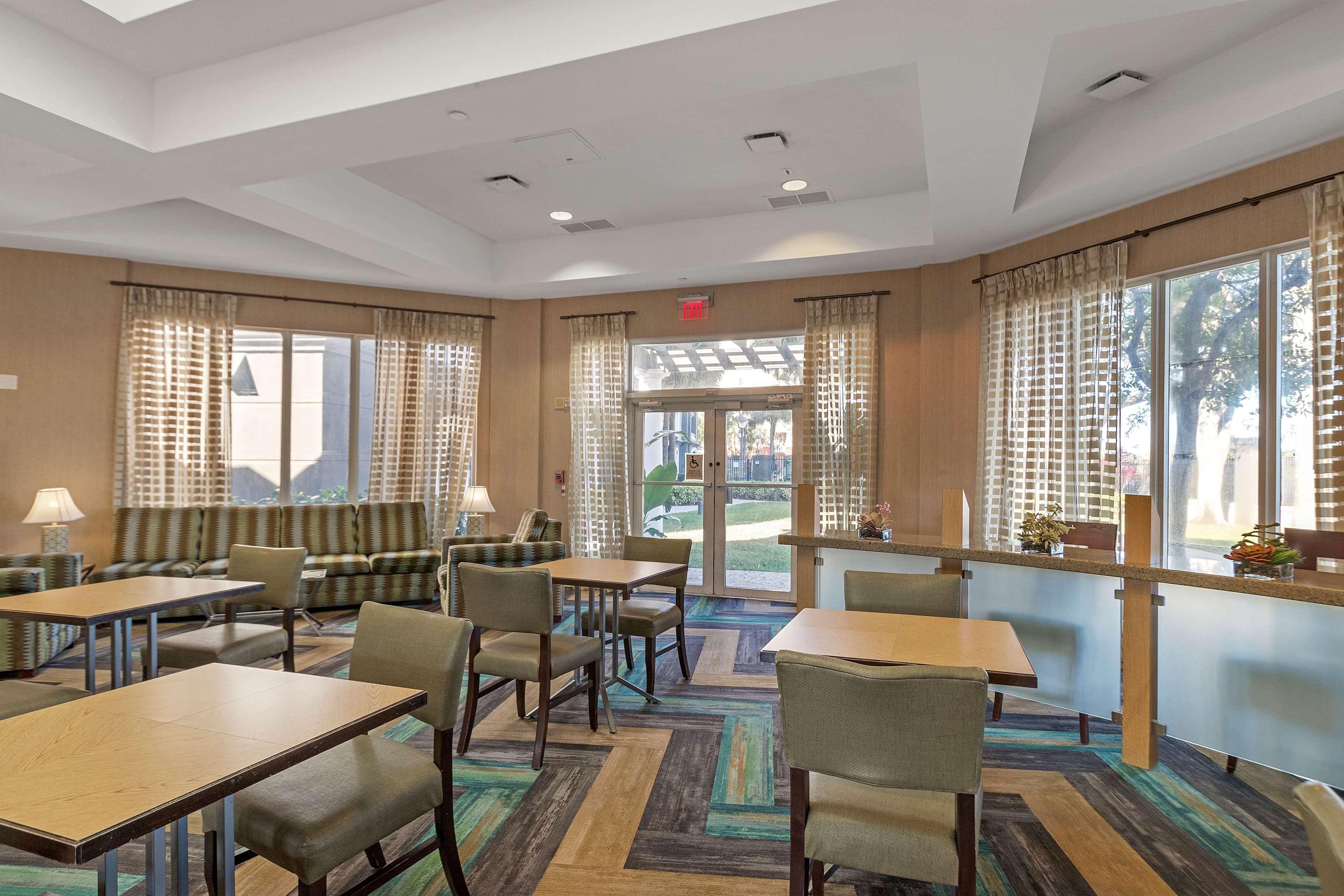La Quinta By Wyndham Ft. Lauderdale Airport Hotel Hollywood Exterior photo