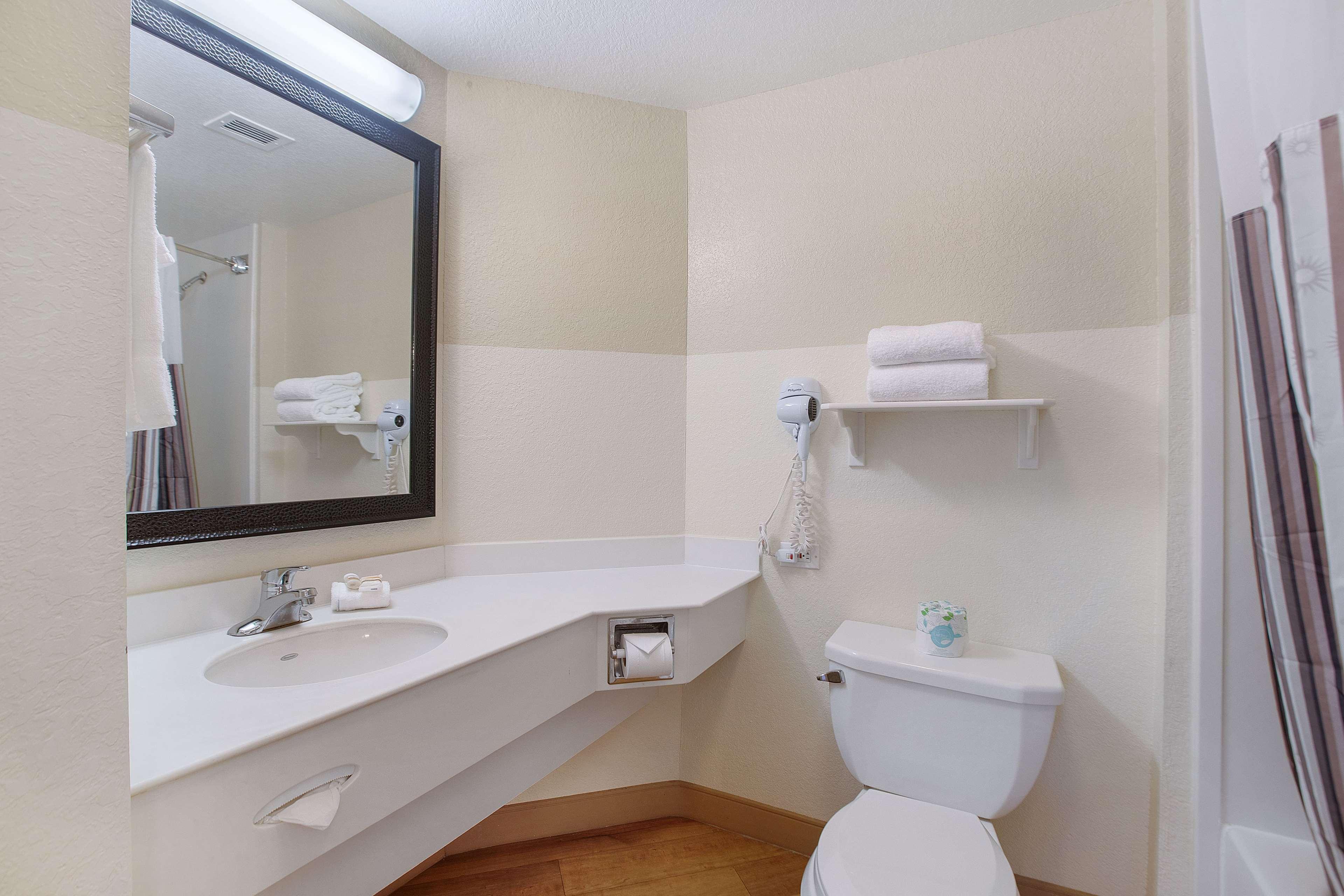 La Quinta By Wyndham Ft. Lauderdale Airport Hotel Hollywood Exterior photo