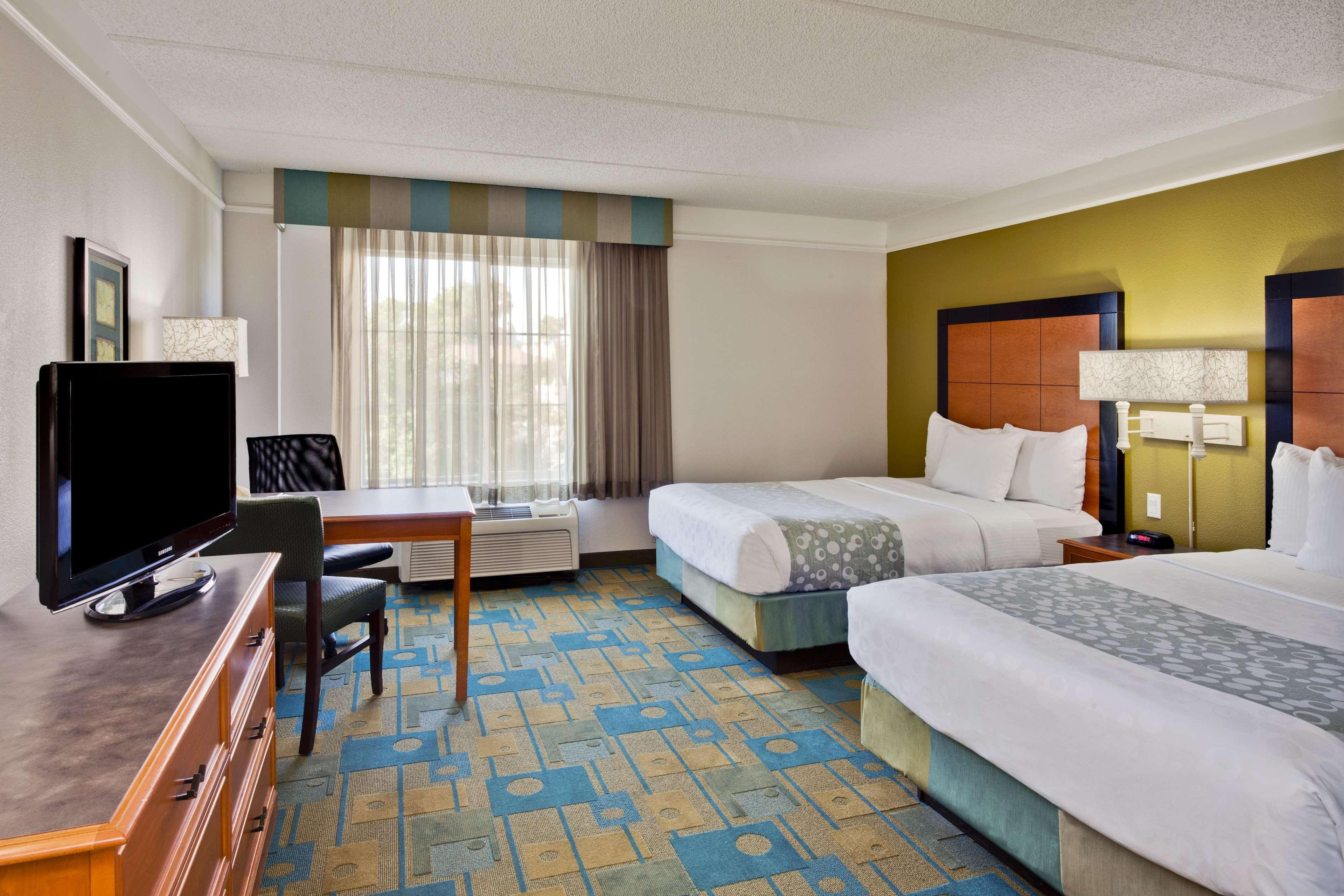 La Quinta By Wyndham Ft. Lauderdale Airport Hotel Hollywood Exterior photo