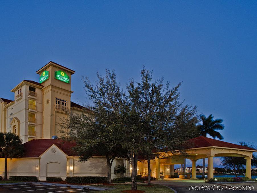 La Quinta By Wyndham Ft. Lauderdale Airport Hotel Hollywood Exterior photo