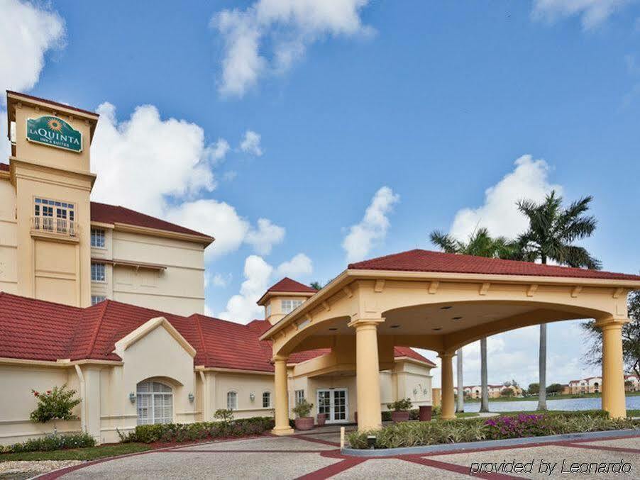 La Quinta By Wyndham Ft. Lauderdale Airport Hotel Hollywood Exterior photo